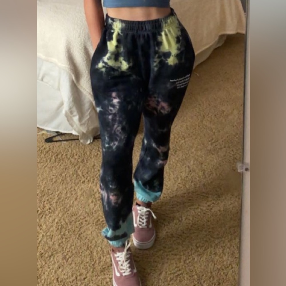 tye dye sweatpants